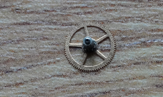 Omega cal 1010 part 1219 center cannon pinion