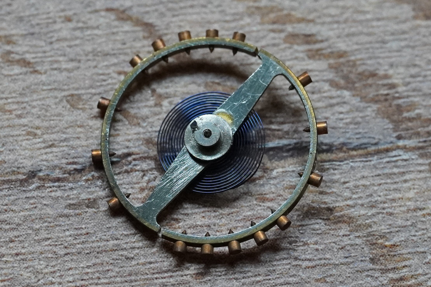 Omega cal 160 part 1327 Balance