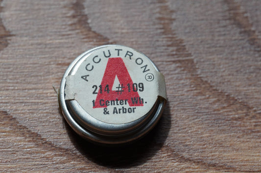 Bulova cal 214 part 109 Center wheel & arbor