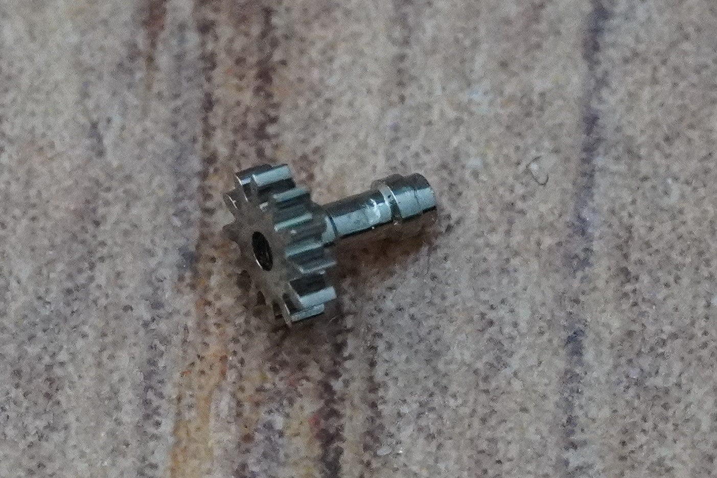 Omega cal 260 part 1218 Cannon pinion