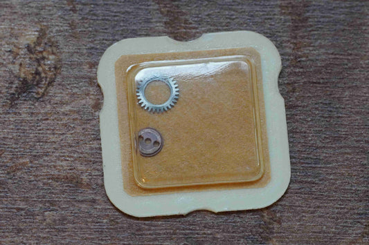 Omega cal 330 part 1101/2 Crown wheel + core