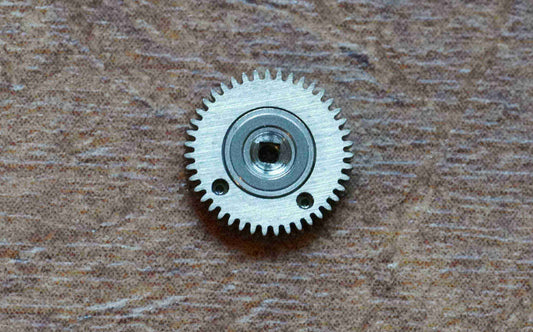 Omega cal 470 part 1100 Ratchet wheel mounted