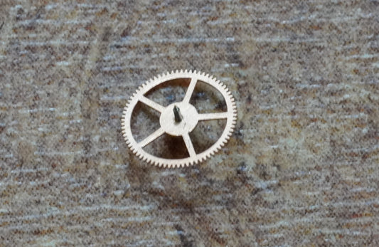 Omega cal 470 part 1243 Fourth wheel