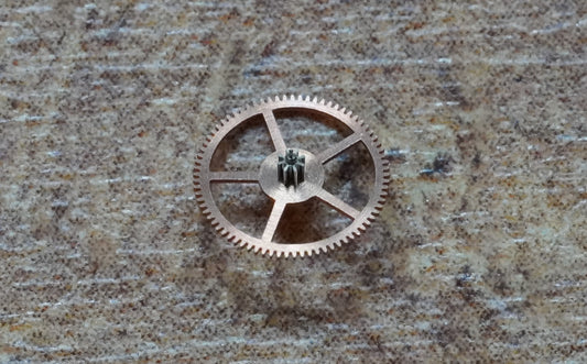 Omega cal 470 part 1243 Fourth wheel