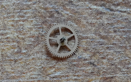 Omega cal 485 part 1243 Fourth wheel