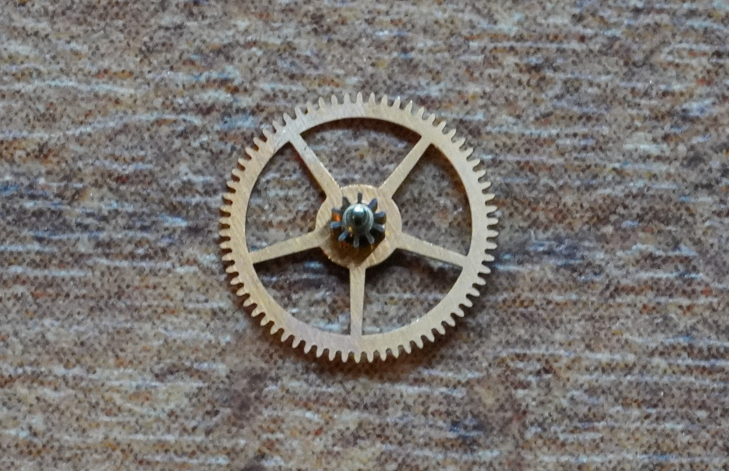 Omega cal 540 part 1212 Intermediate wheel