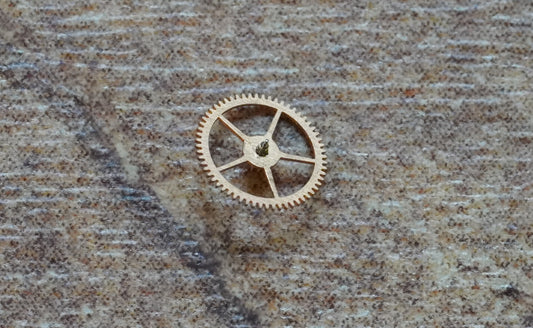 Omega cal 540 part 1243 Fourth wheel