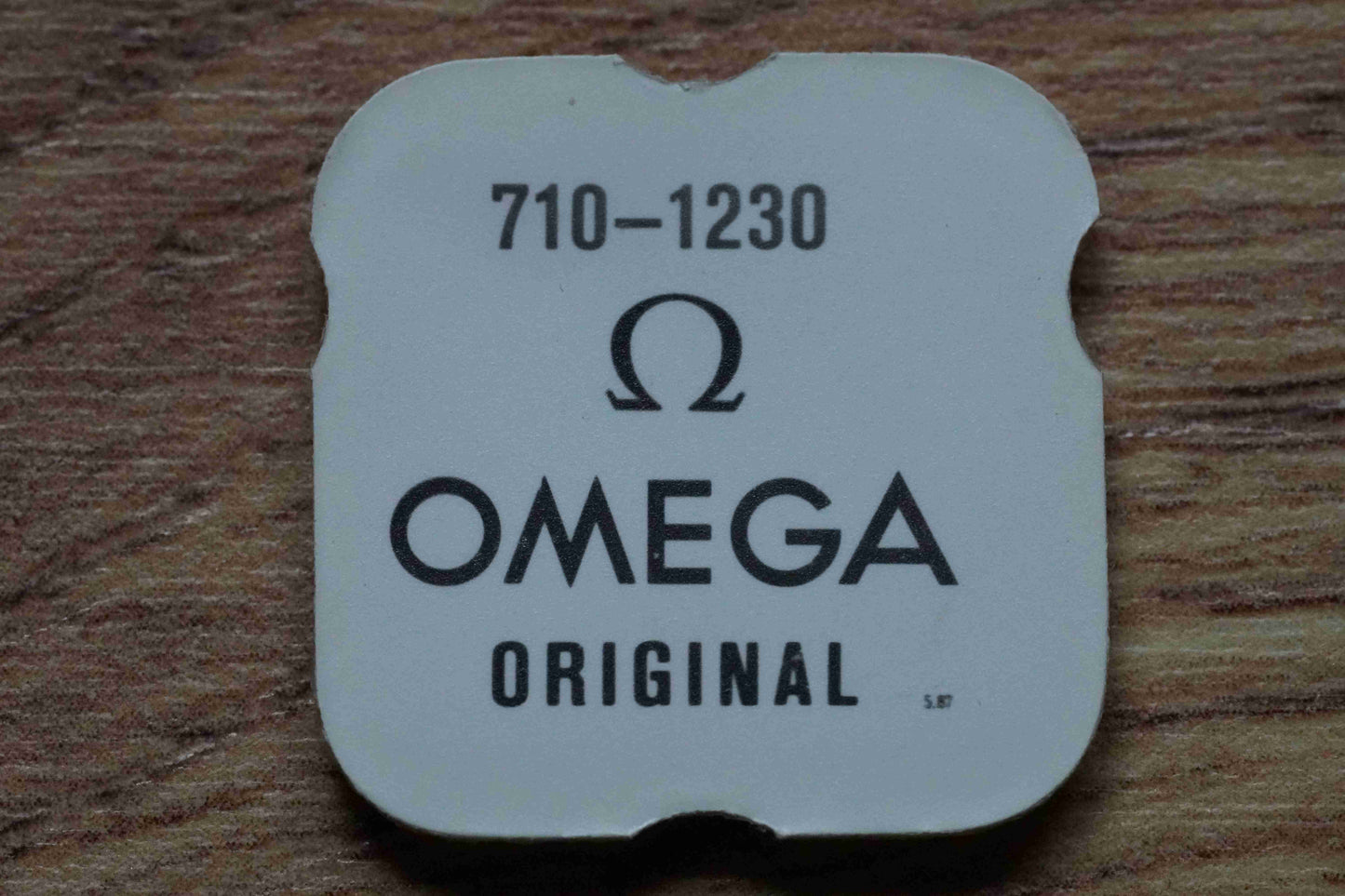 Omega cal 710 part 1230 Cannon pinion for large drive wheel