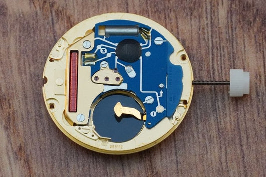 ETA Movement 955.112 - white date ring 3H