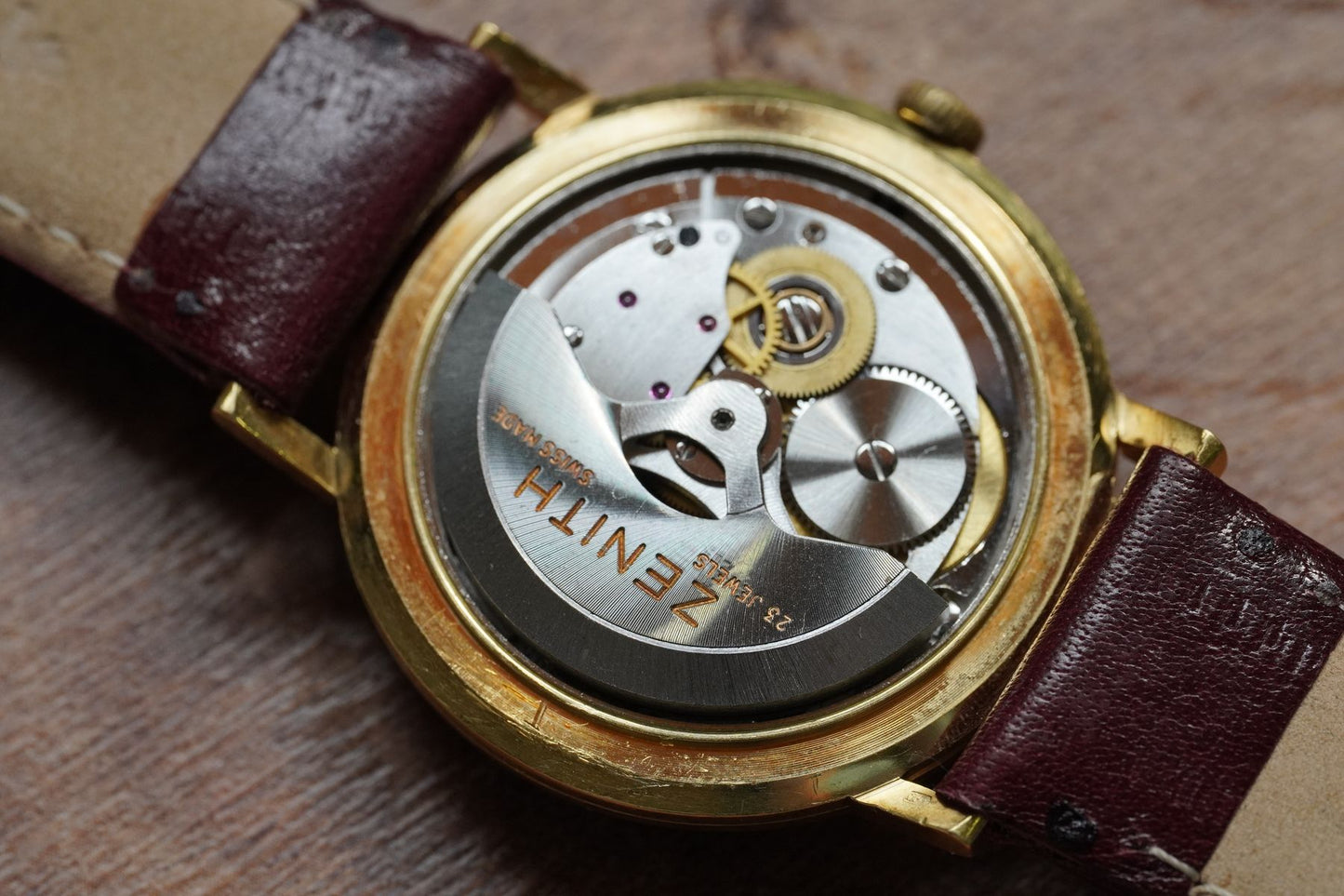 Vintage watch : Zenith Automatic 18ct