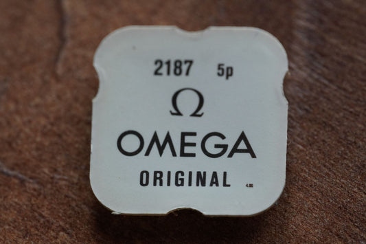 Omega screw 2187