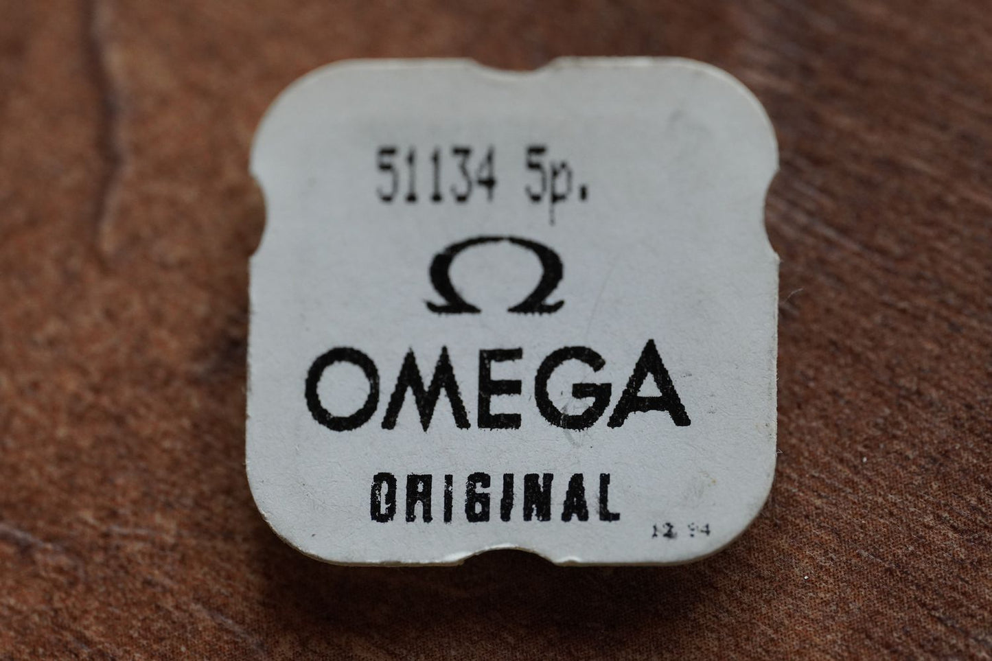 Omega screw 51134