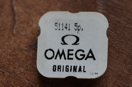 Omega screw 51141