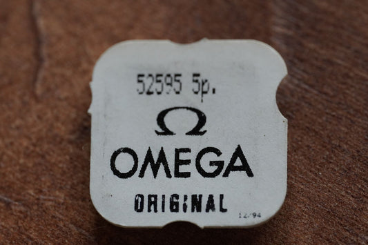 Omega screw 52595