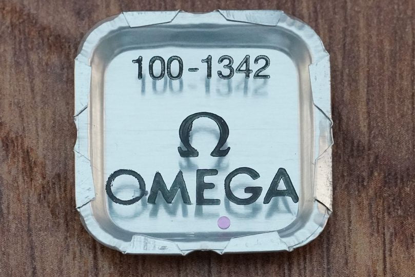 Omega cal 100 part 1342 Balance endstone, lower